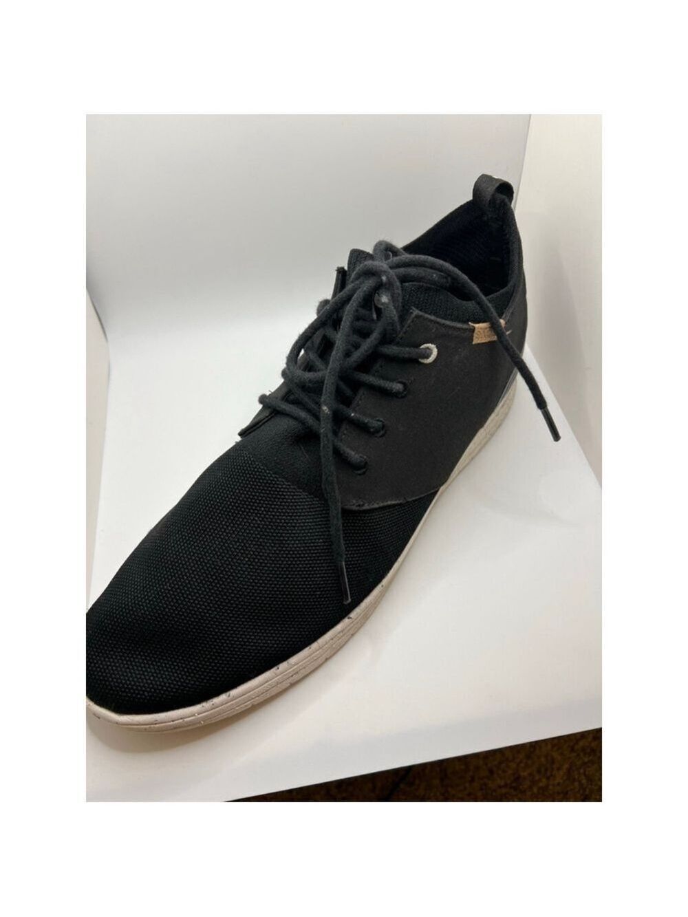Men's SAOLA Black & White Sneakers US 12